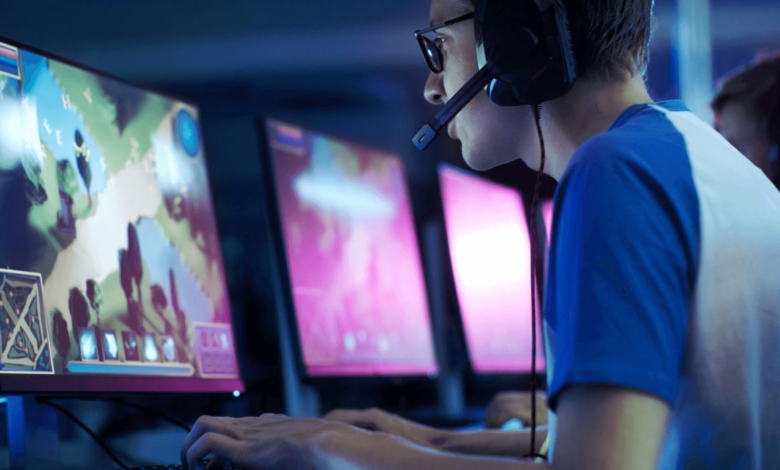 Can You Make a Living From Professional Gaming?