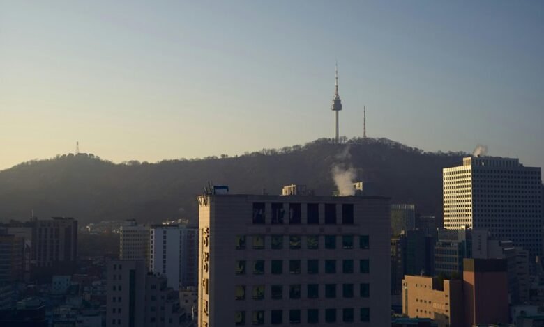 discover unknown content online